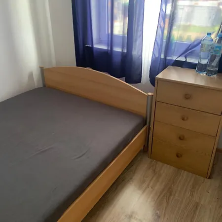 Bosmanska 15 アパート